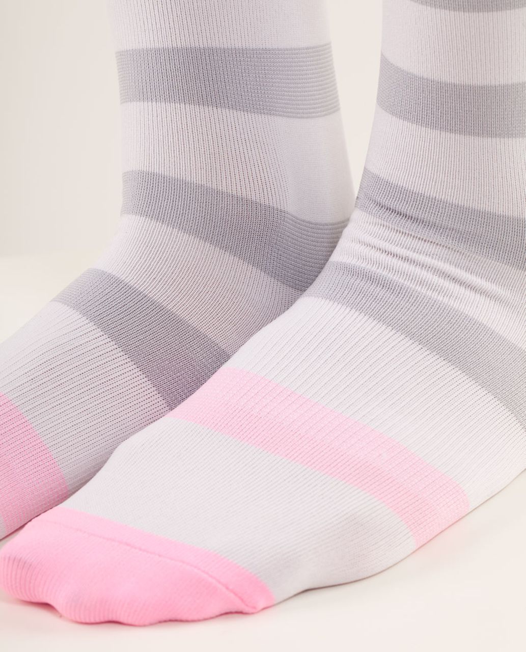 Lululemon Women's Run For A Latte Sock - Micro Macro Stripe Silver Slate White Pink Shell