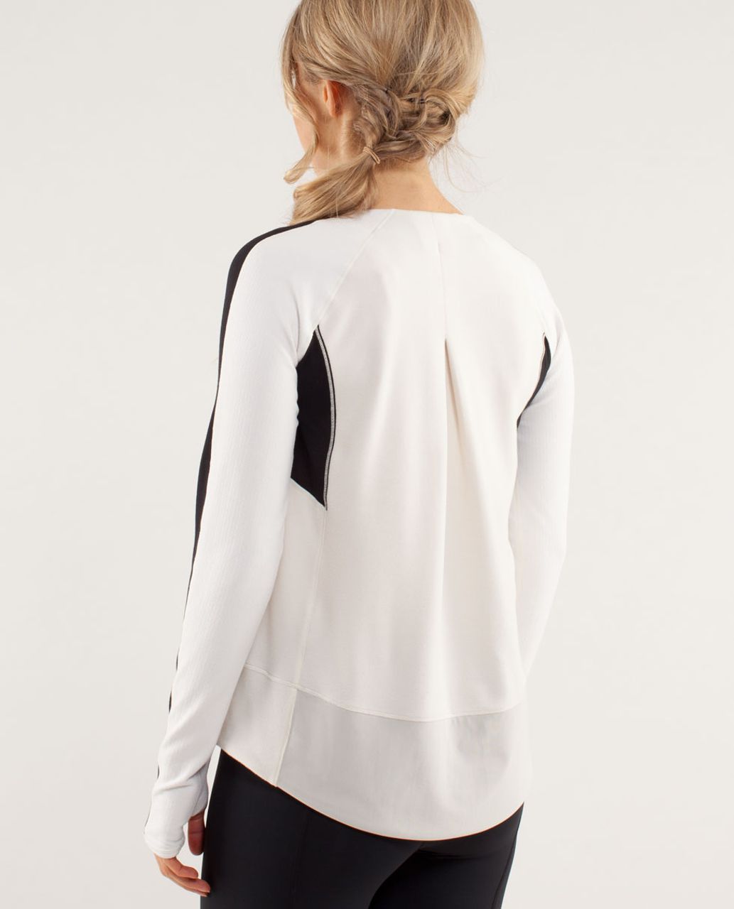 Lululemon Run:  Bold In The Cold Long Sleeve - Polar Cream / Black