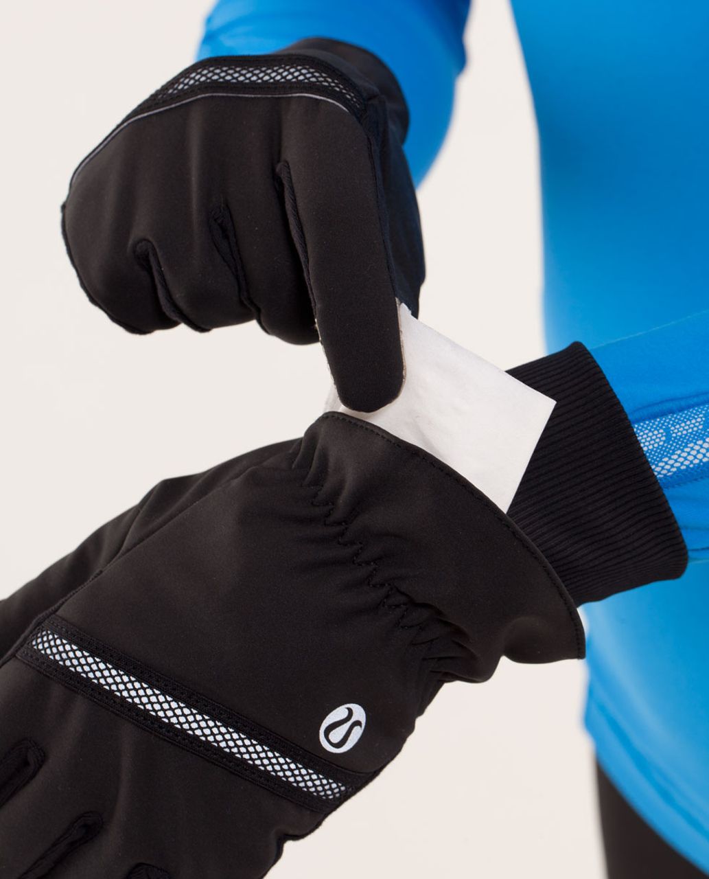 Lululemon Frisky Brisk Run Gloves - Black