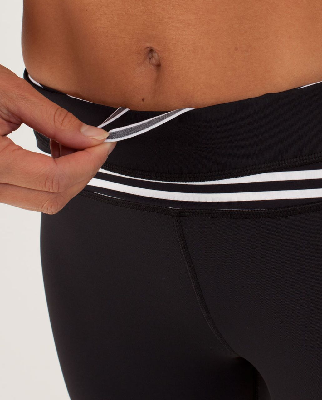 Lululemon Run:  Inspire Crop II - Black / Classic Stripe Black White / Black