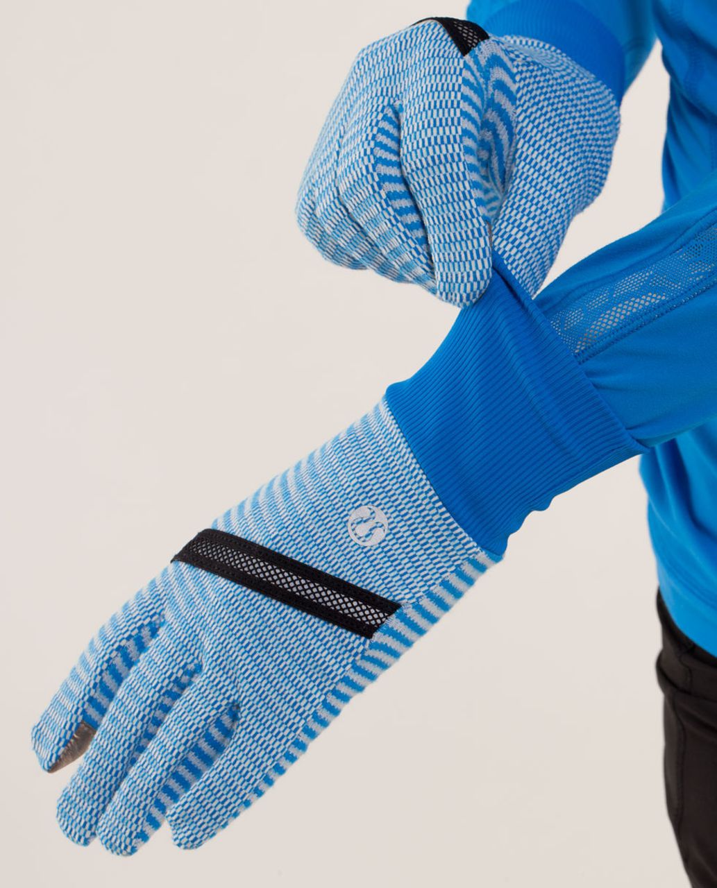 Lululemon Brisk Run Gloves - Mini Check Pique Beaming Blue Polar Cream