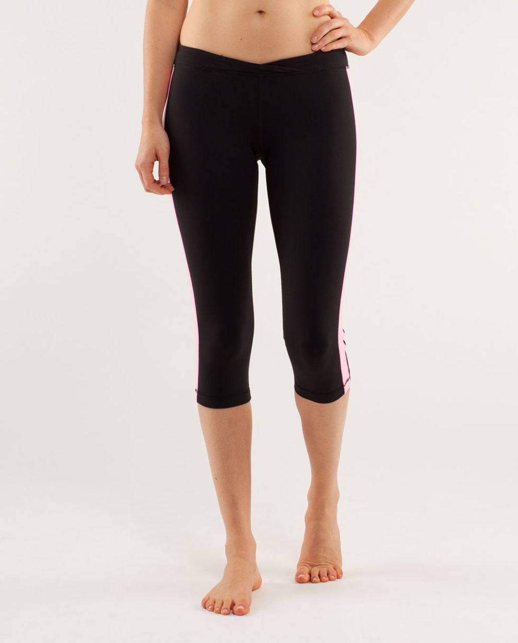 Lululemon Strike Tight - Black / Pink Shell