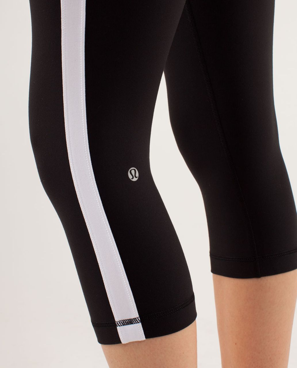 Lululemon Strike Tight - Black /  White