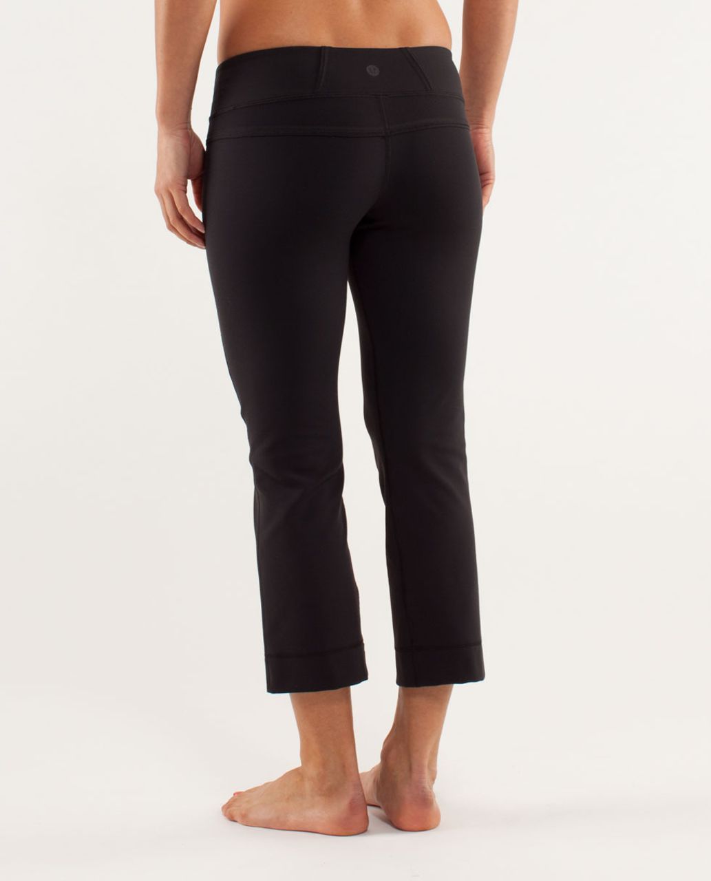 Lululemon Power Up Crop - Black