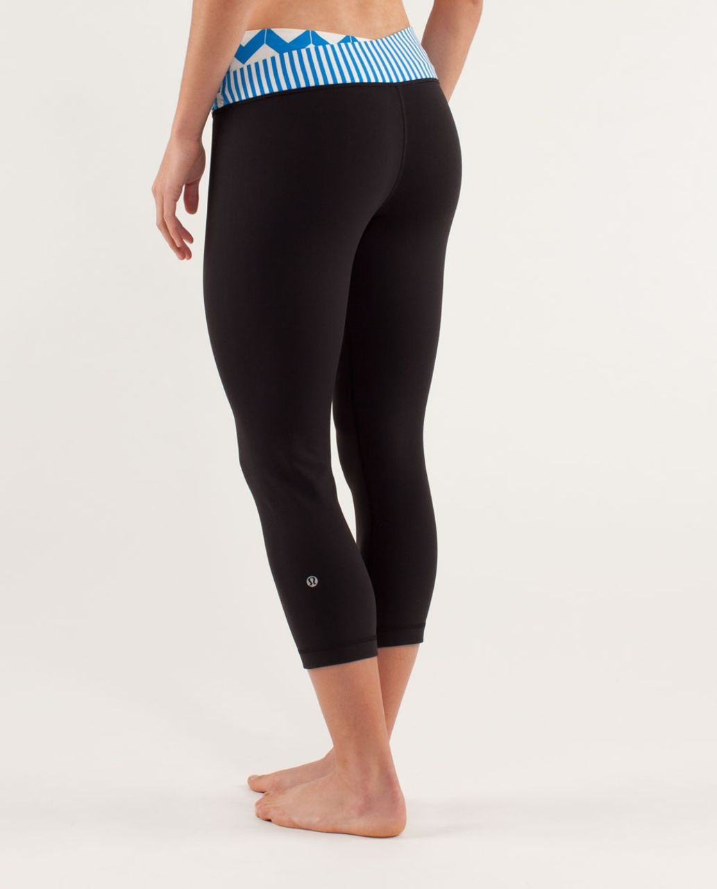 Lululemon Astro Pant (Regular) - Black / Arrow Chevron Polar Cream