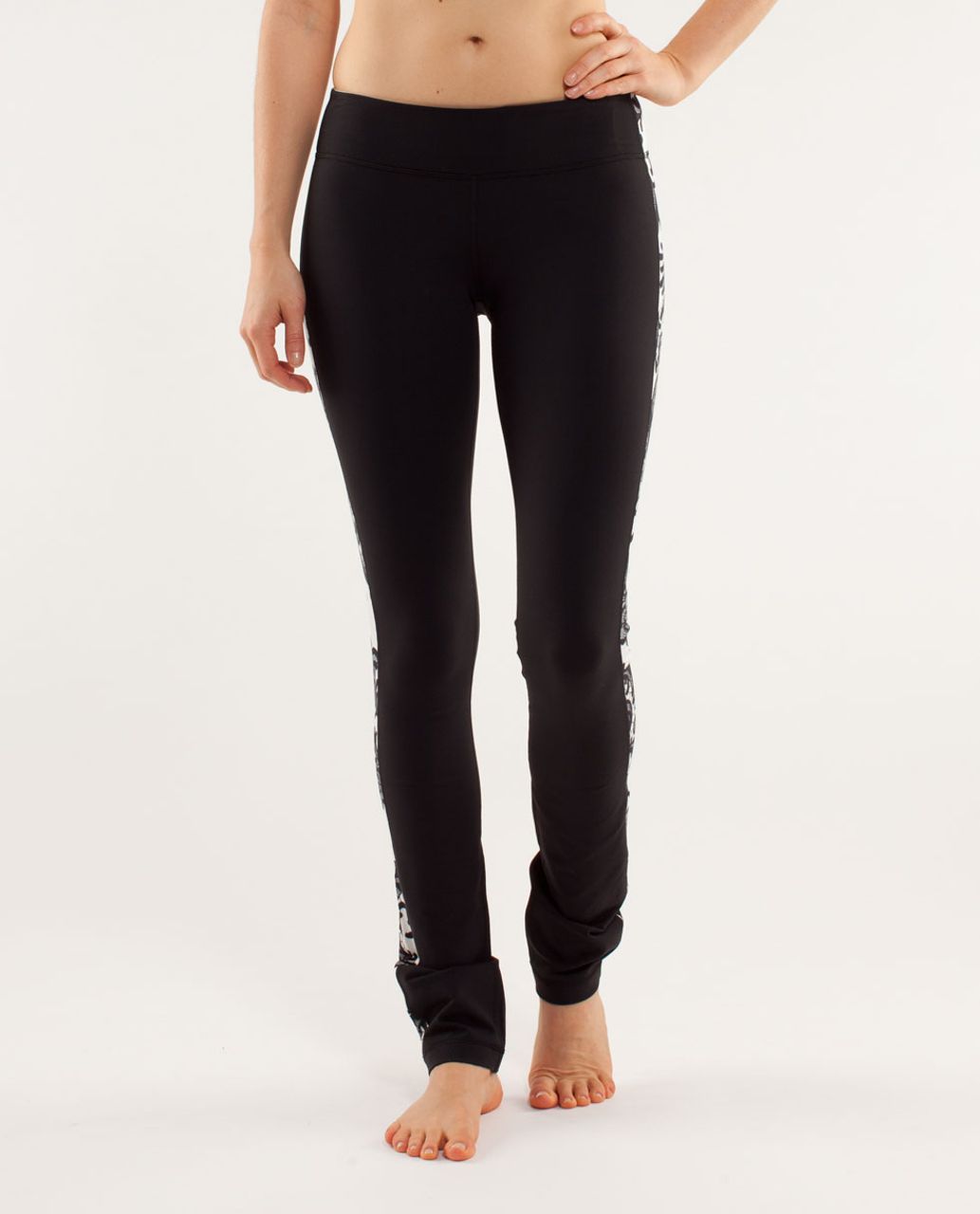 Lululemon Side Angle Black Herringbone Slim Pant Size 4