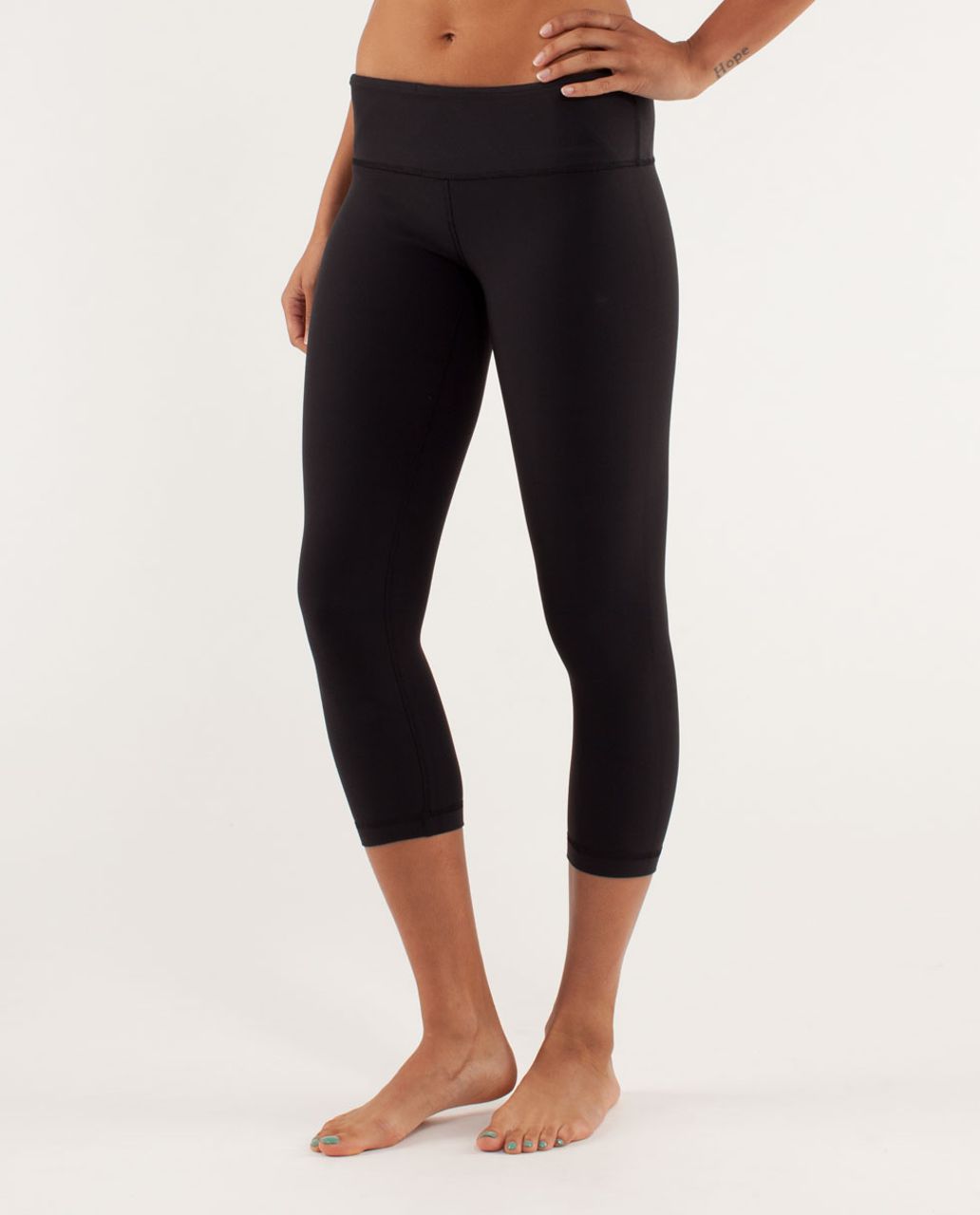 Lululemon Wunder Under Crop - Black / Quilting Winter 11