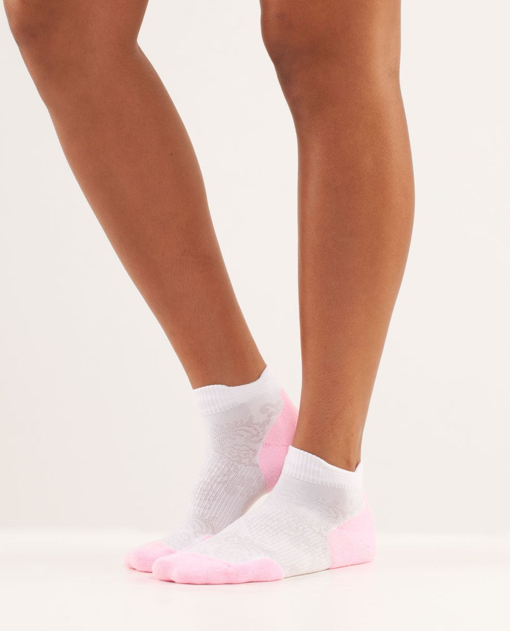 Lululemon Women's Ultimate Padded Run Sock - Pink Shell