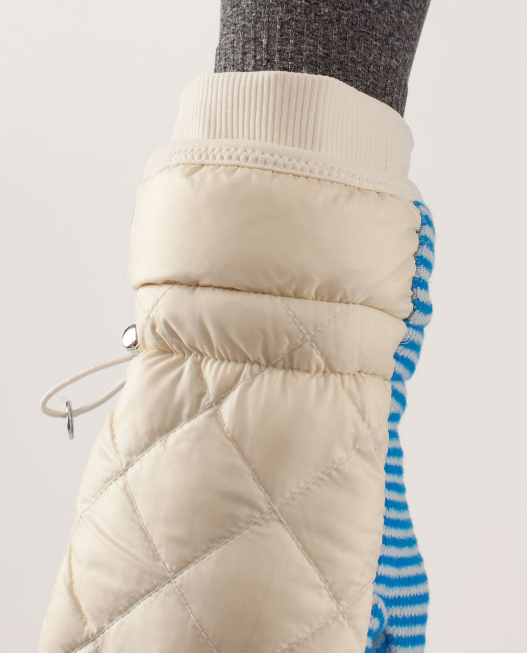 Lululemon What The Fluff Run Mittens - Polar Cream / Beaming Blue / Polar Cream