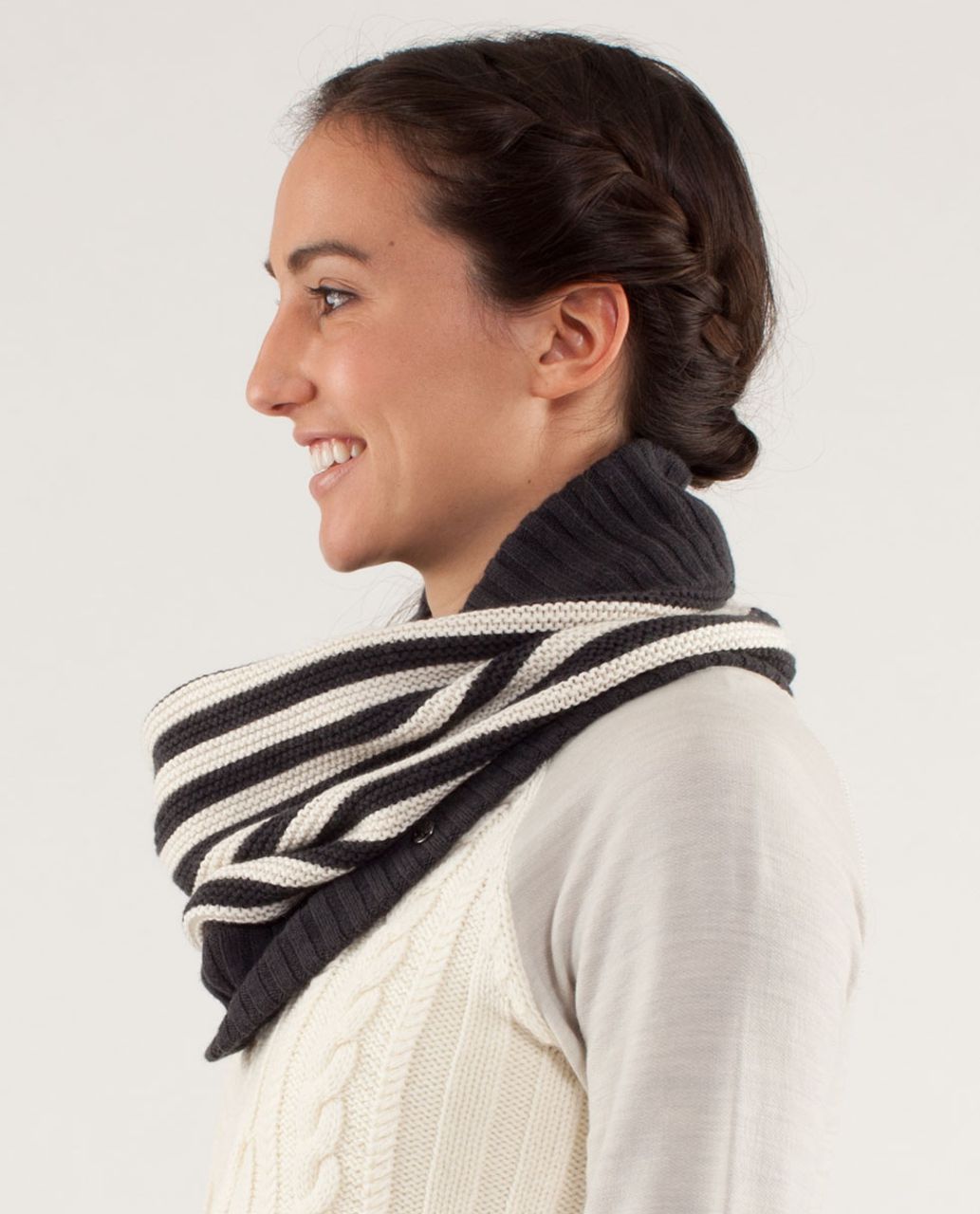 Lululemon Chalet Keep Your Neck Cozy - Polar Cream / Deep Coal