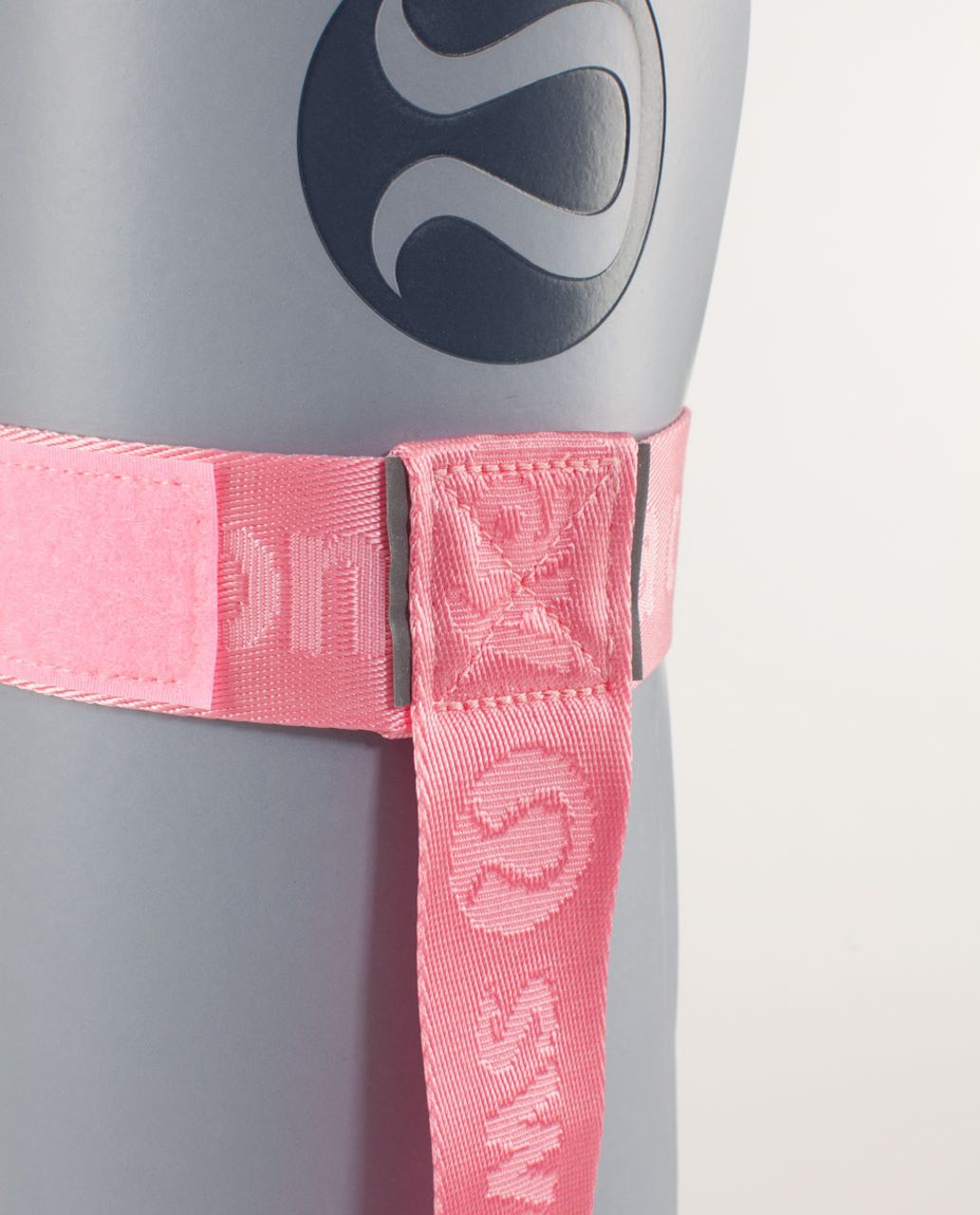 Lululemon No-Brainer Mat Strap - Pink Shell