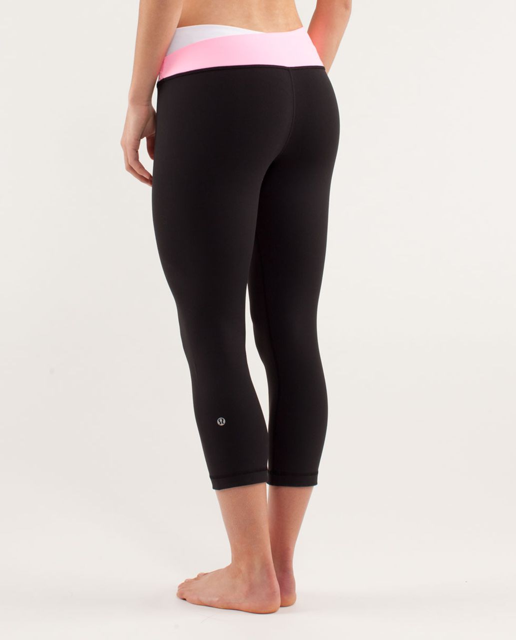 Lululemon Astro Wunder Under Crop - Black / White / Pink Shell - lulu  fanatics