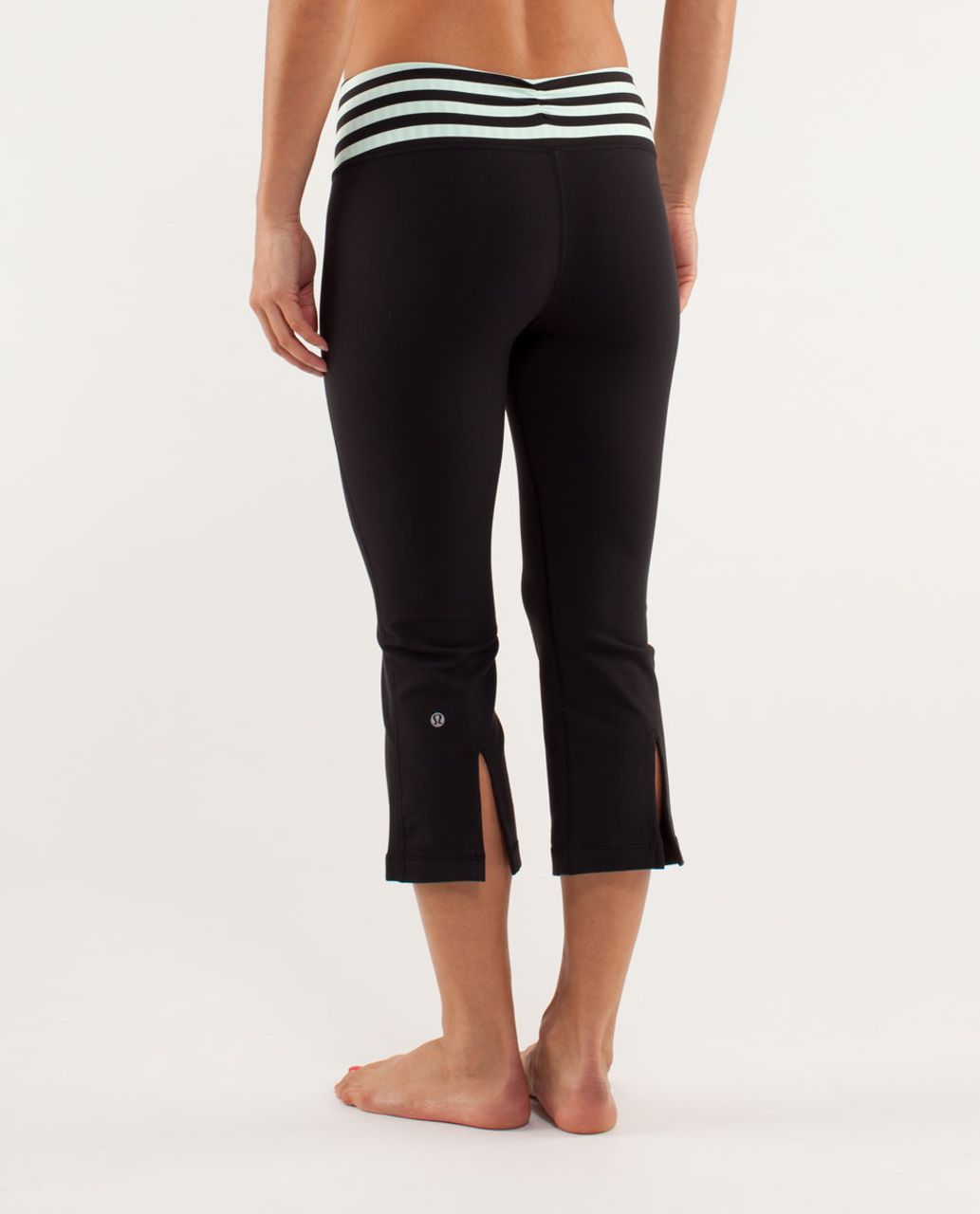 Lululemon Gather & Crow Crop - Black / Sea Stripe Mint Moment Black / Classic Stripe Mint Moment Black