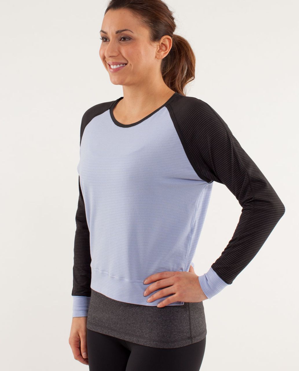 Lululemon Techni-Cool Long Sleeve - Polar Haze / Black