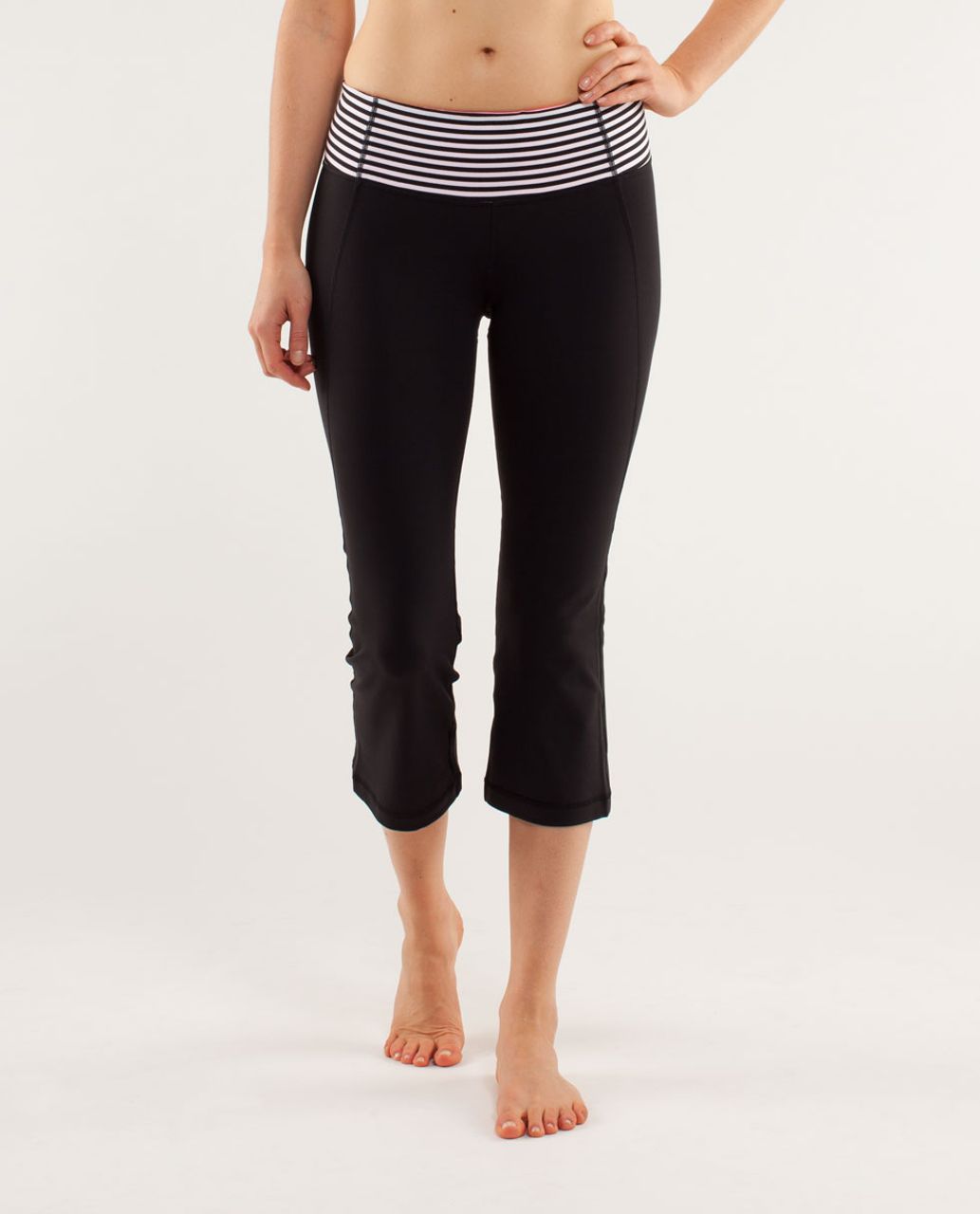 Lululemon Gather & Crow Crop - Black / Classic Stripe Black White / Pink Shell