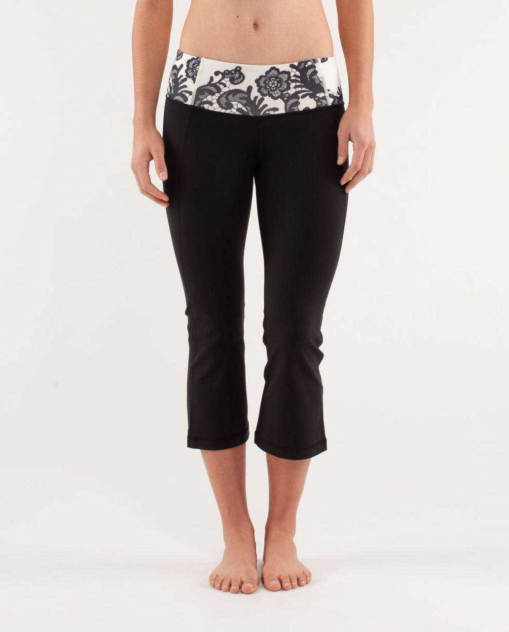 Lululemon Gather & Crow Crop - Black / Laceoflage Polar Cream Black / Polar Cream