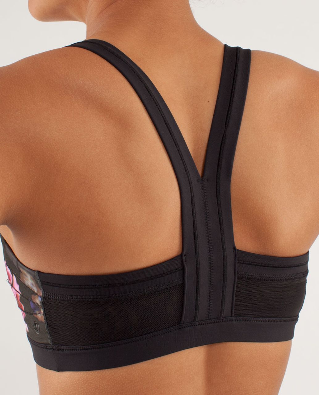 HIIT multi mesh strap bra