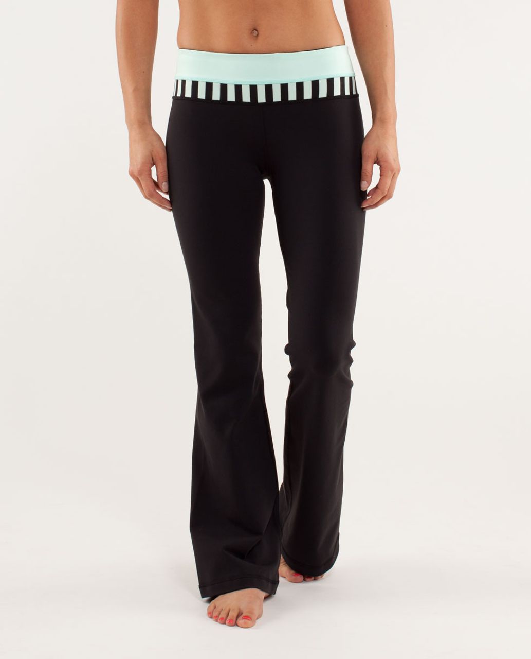 Lululemon Groove Pant (Tall) - Black / Heathered Paris Pink / Quilting  Spring 14 - lulu fanatics