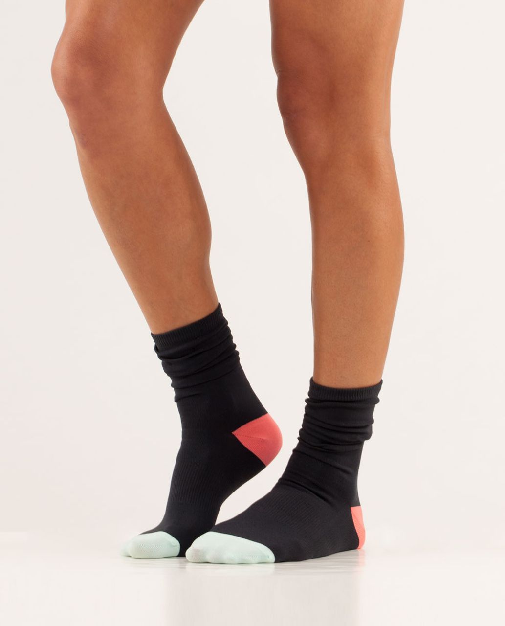 Lululemon Women's Run For A Latte Sock - Colour Block Black Mint Moment