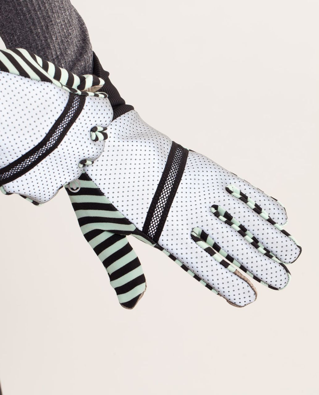 Lululemon Reflective Brisk Run Gloves - Classic Stripe Mint Moment Black / Mint Moment