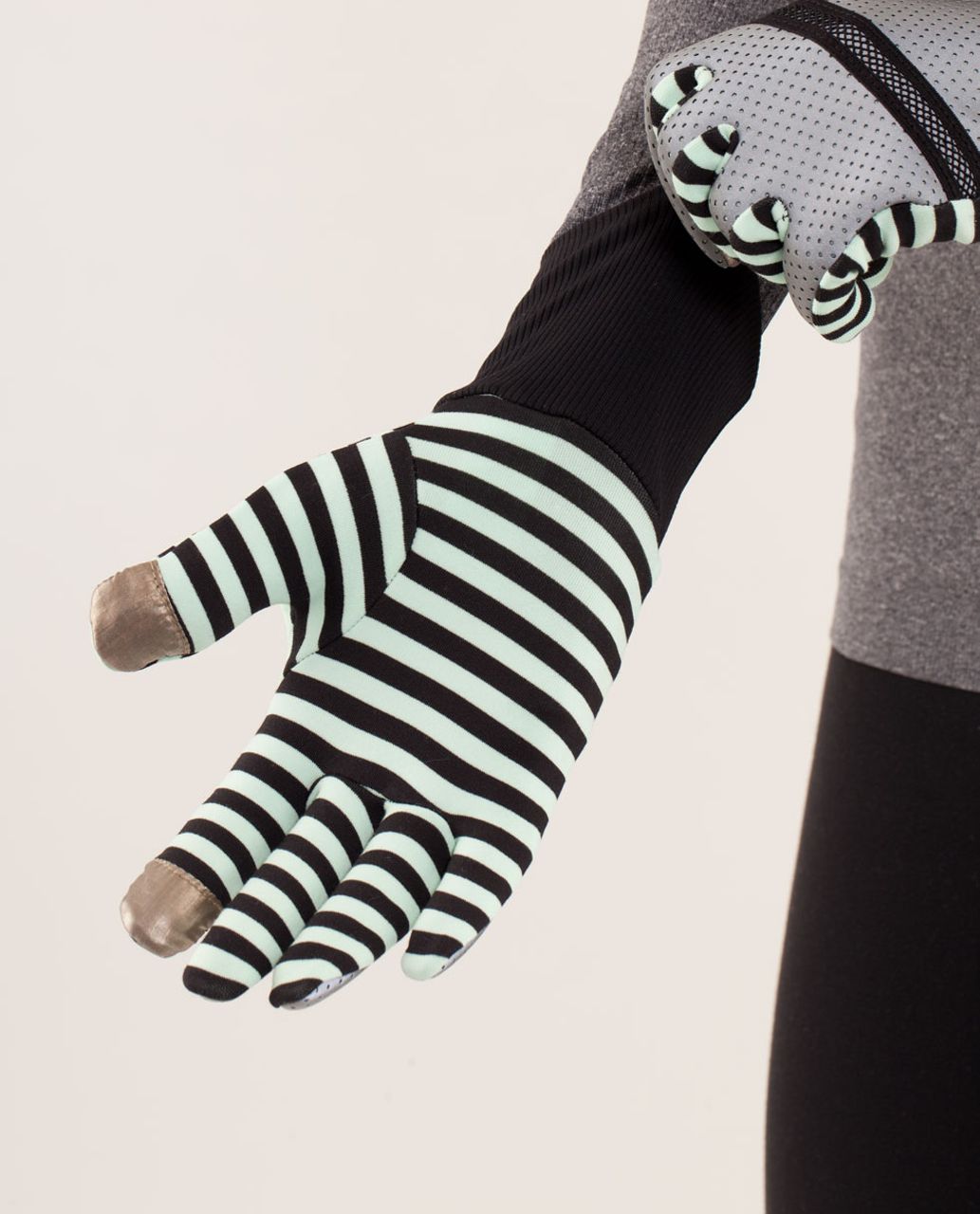 Lululemon Reflective Brisk Run Gloves - Classic Stripe Mint Moment Black / Mint Moment