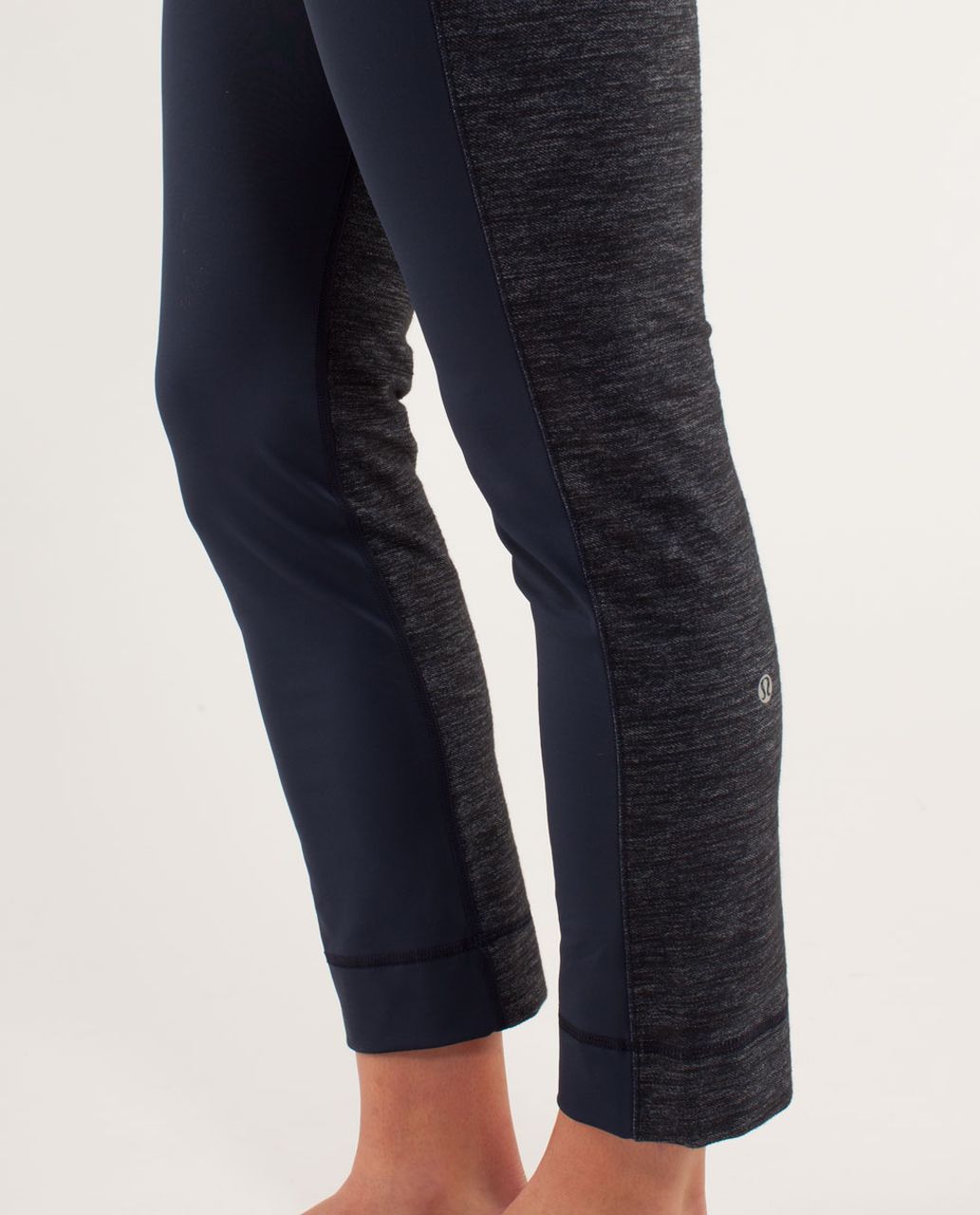 Lululemon Root Chakra Pant - Inkwell