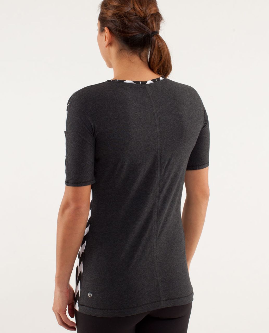 Lululemon Devotion Short Sleeve Tee - Arrow Chevron White Black / Heathered Black