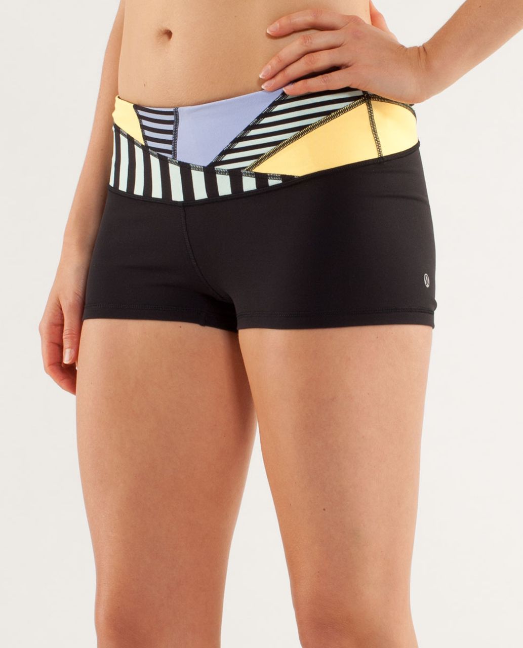 Lululemon Boogie Short - Black / Quilting Winter 15