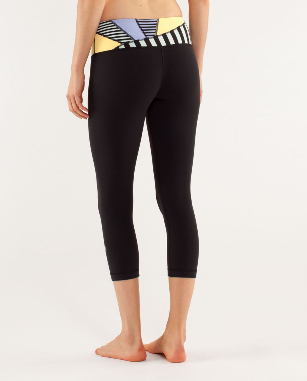 Lululemon Wunder Under Crop - Black / Quilting Winter 15