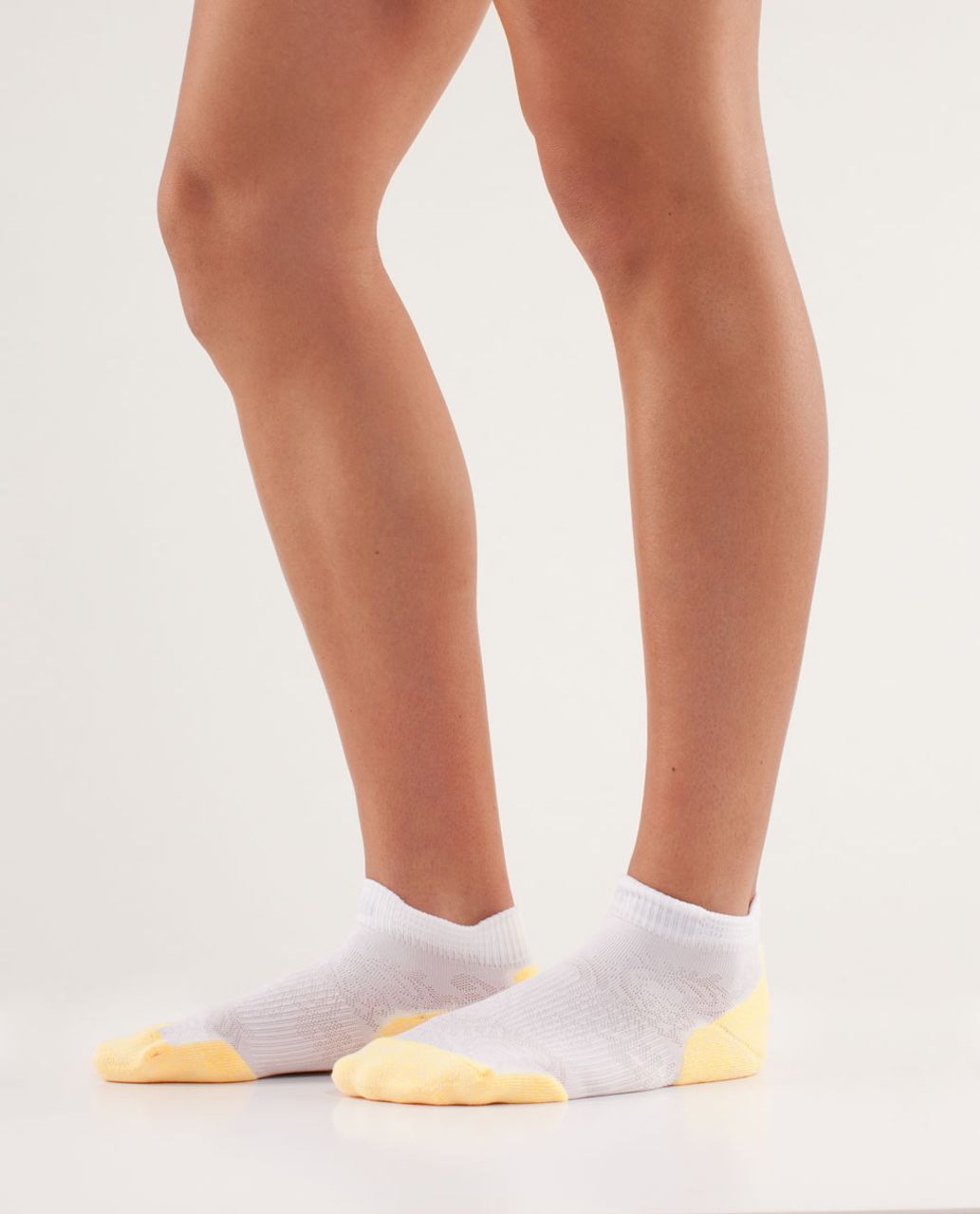 Lululemon Women's Ultimate Padded Run Sock - Burning Yellow