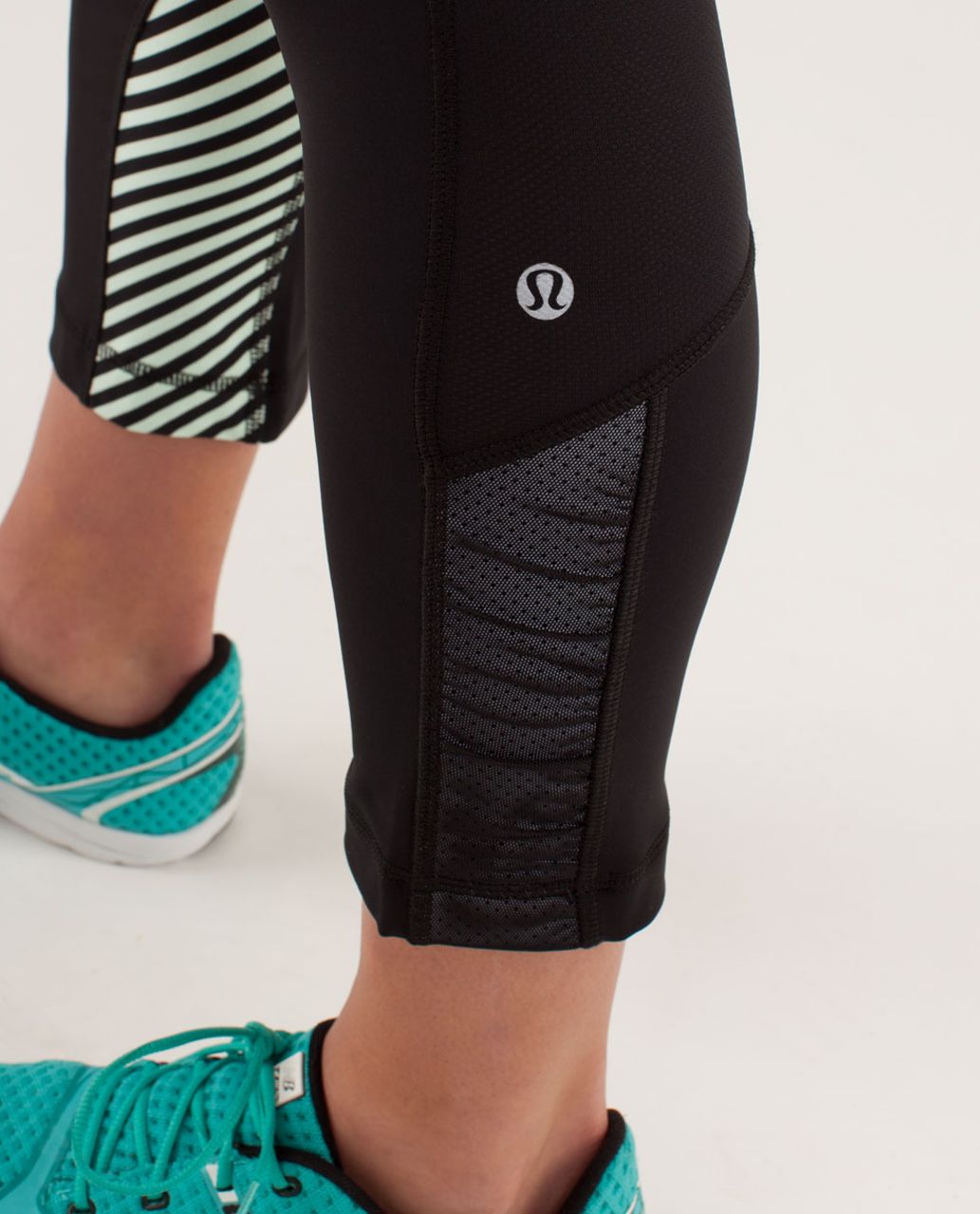 Lululemon Run:  Reflect Crop - Black / Classic Stripe Mint Moment Black