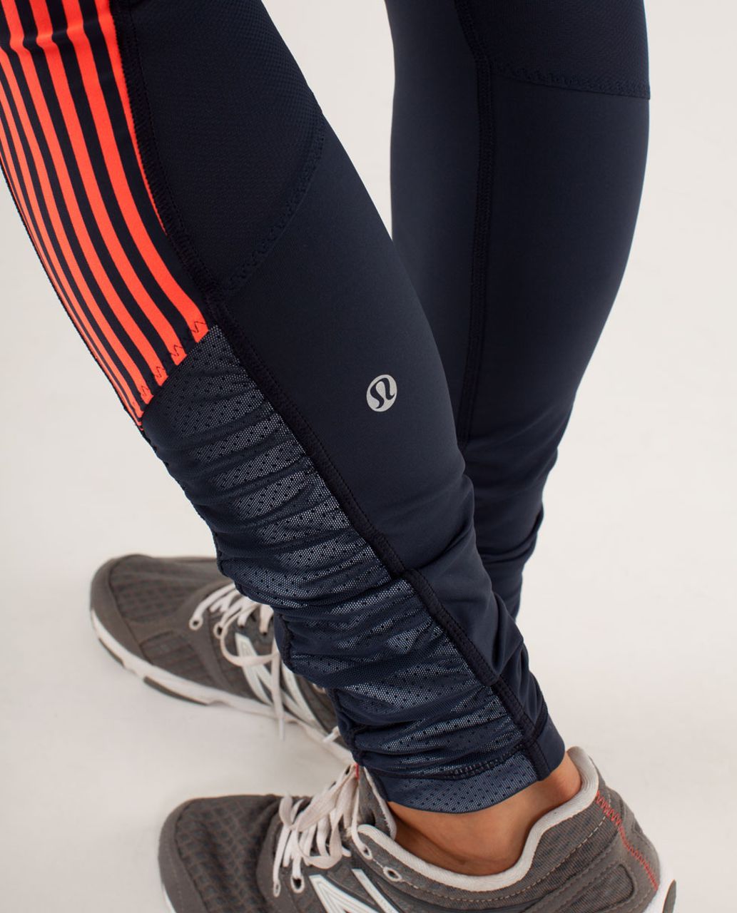 Lululemon Run:  Get Up And Glow Tight - Inkwell / Classic Stripe Light Flare Inkwell / Inkwell