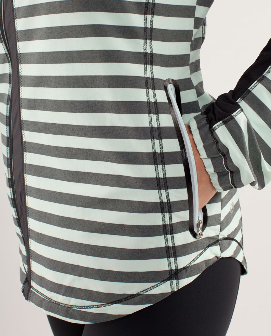 Lululemon Run:  Get Up And Glow Jacket *Reflective 360 - Sea Stripe Mint Moment Black / Black