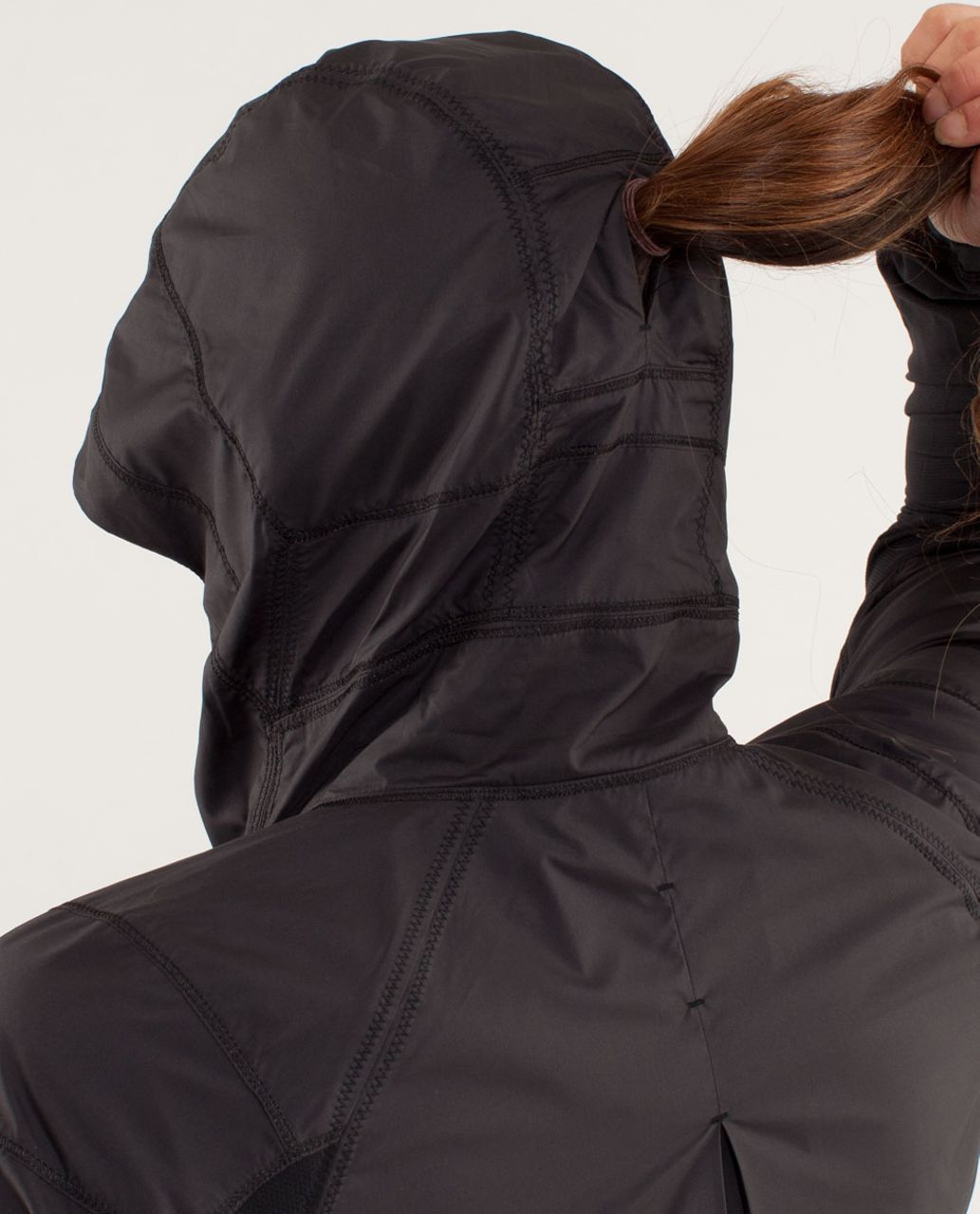 Lululemon Run:  Get Up And Glow Jacket *Reflective 360 - Black