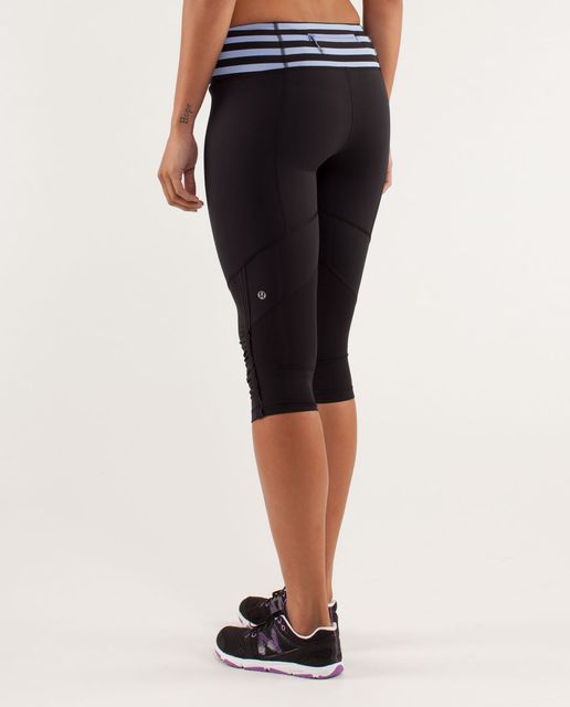 Lululemon Run For Your Life Crop in Black. Lululemon - Depop