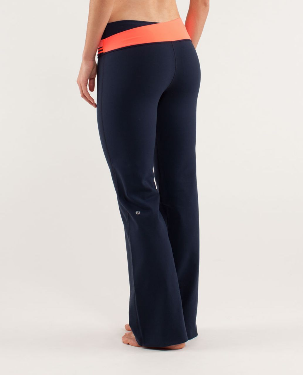 Lululemon Astro Pant (Regular) - Inkwell / Green Bean / Slalom Stripe  Inkwell - lulu fanatics