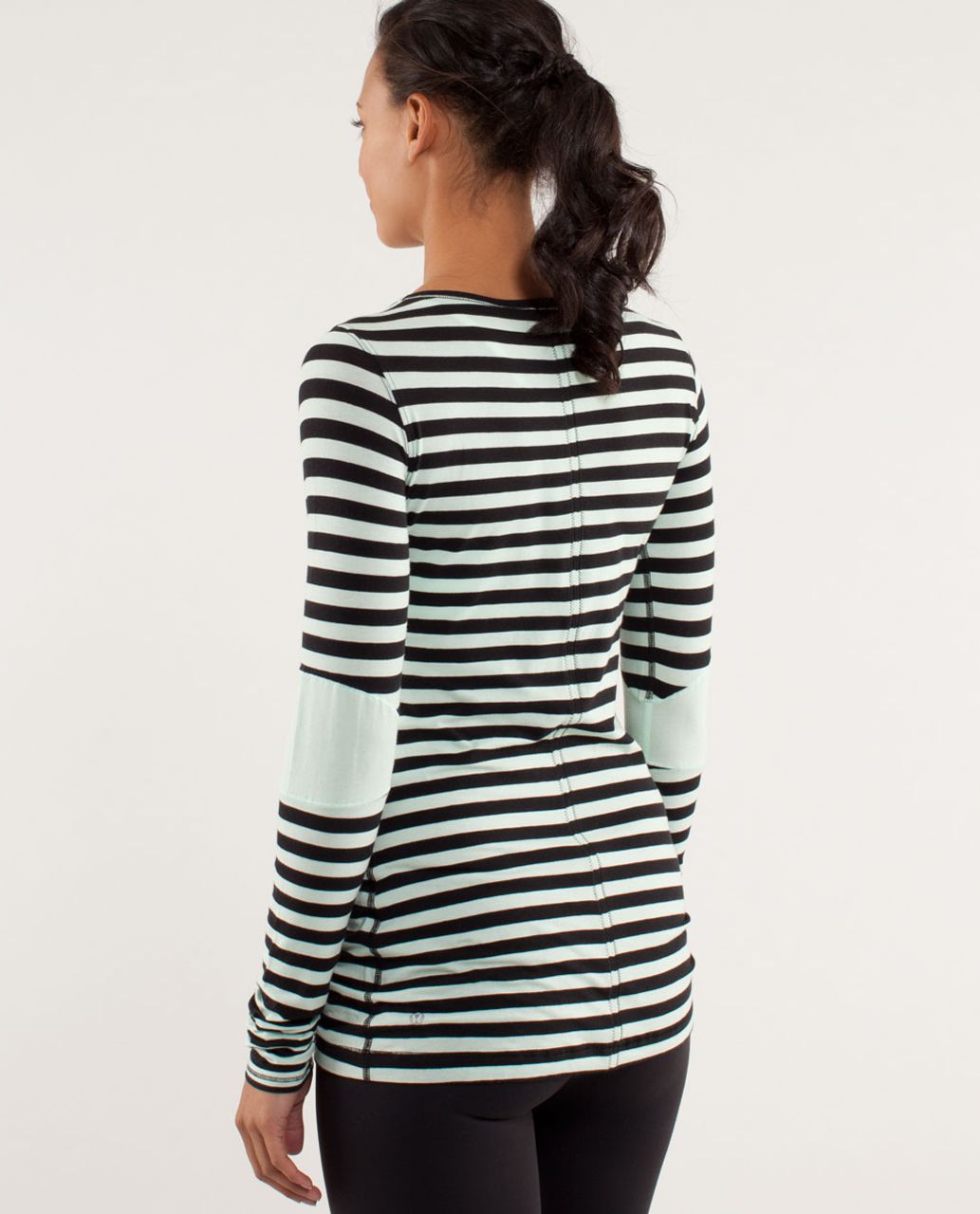 Lululemon Womens Size 4 Long Sleeve Black / Striped / White (s)