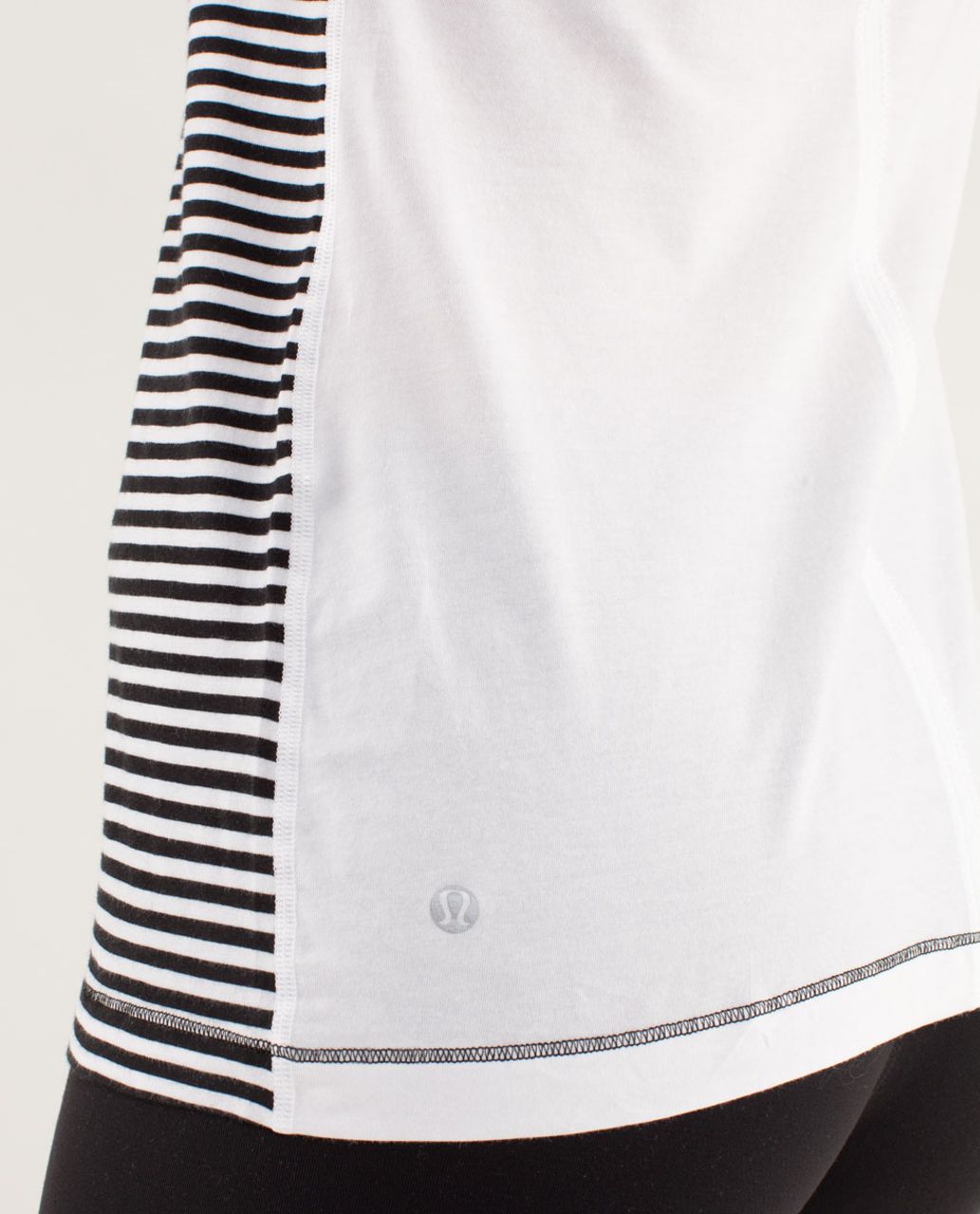 Lululemon Devotion Short Sleeve Tee - Classic Stripe Black White / White