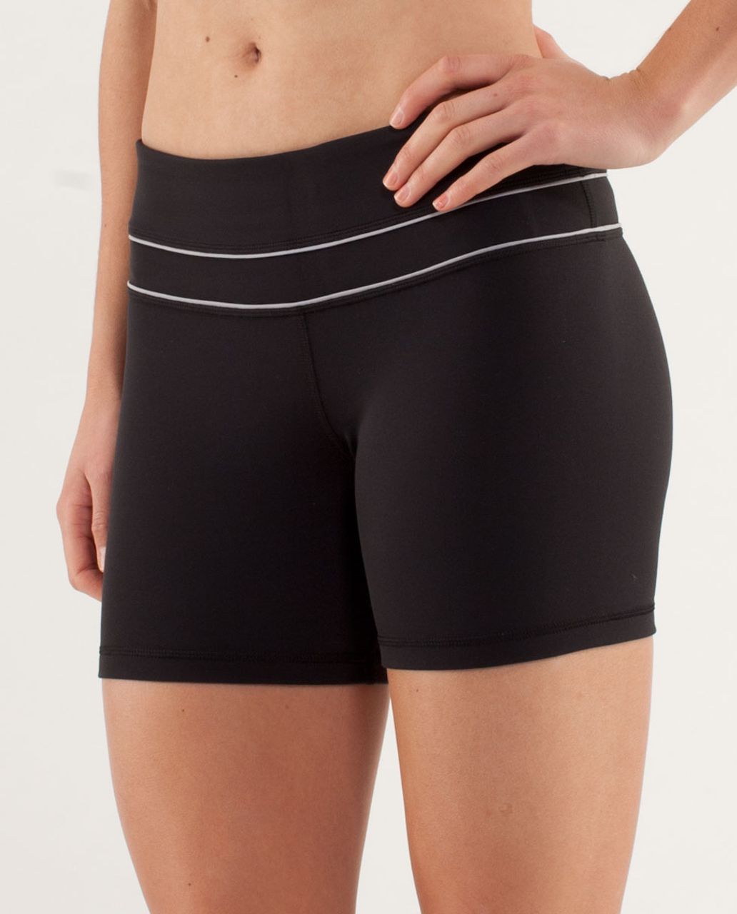 Lululemon Groove Short (Regular) *Silver - Black / Silver Slate