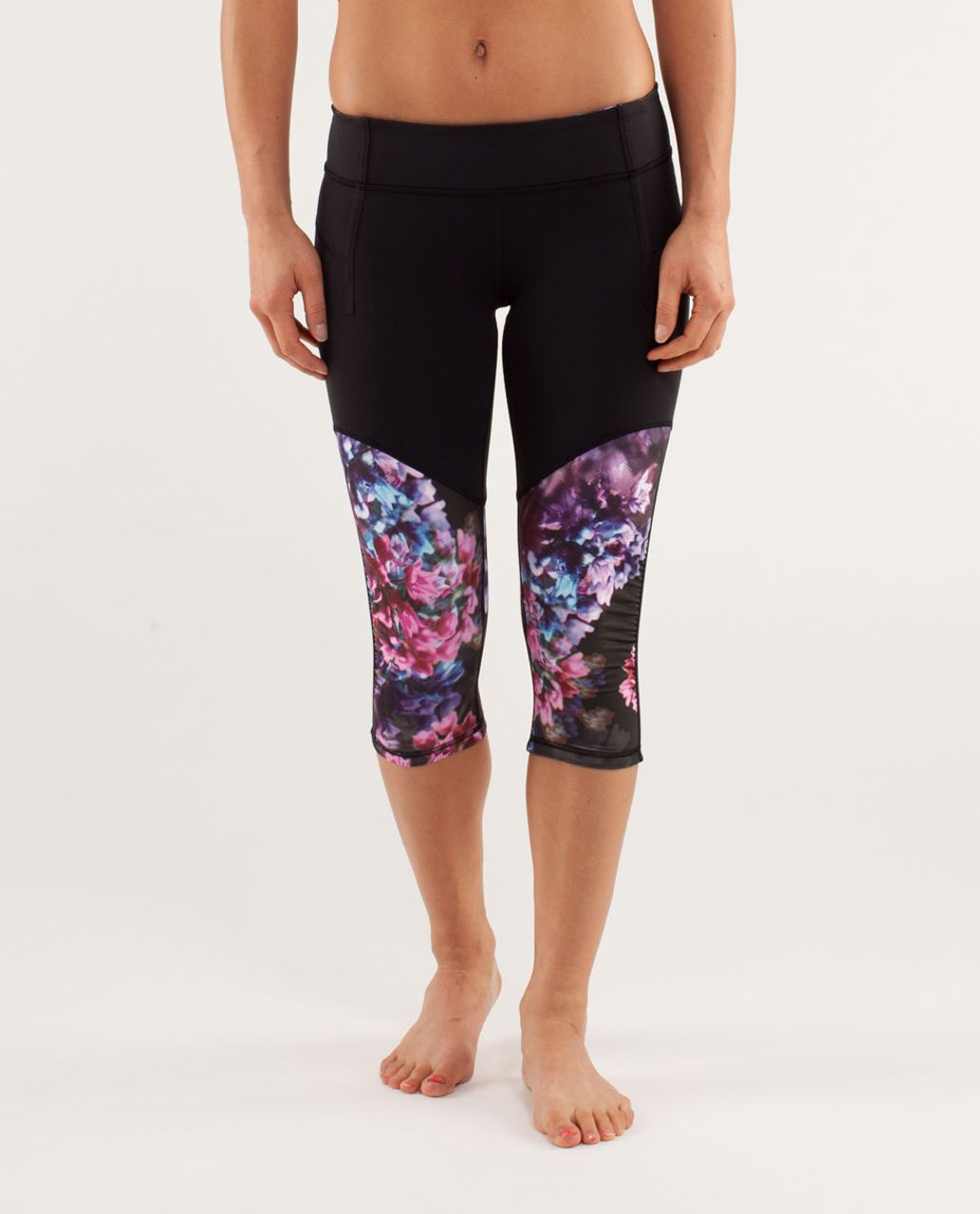 Lululemon Crane Crop - Black / Spring Has Sprung Multi