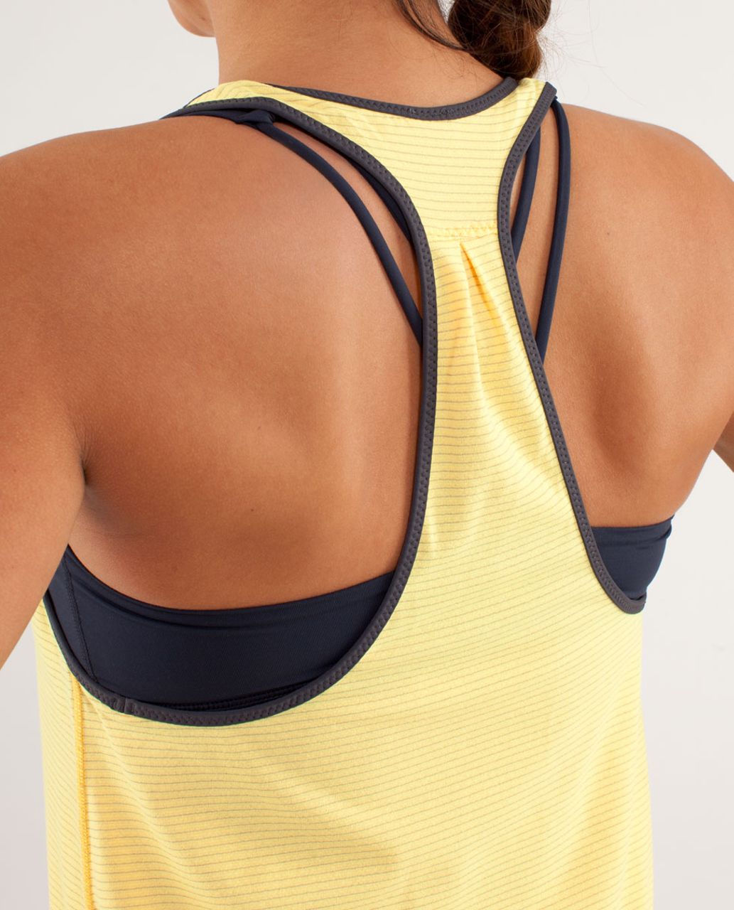 Lululemon 105 F Singlet - Burning Yellow / Coal