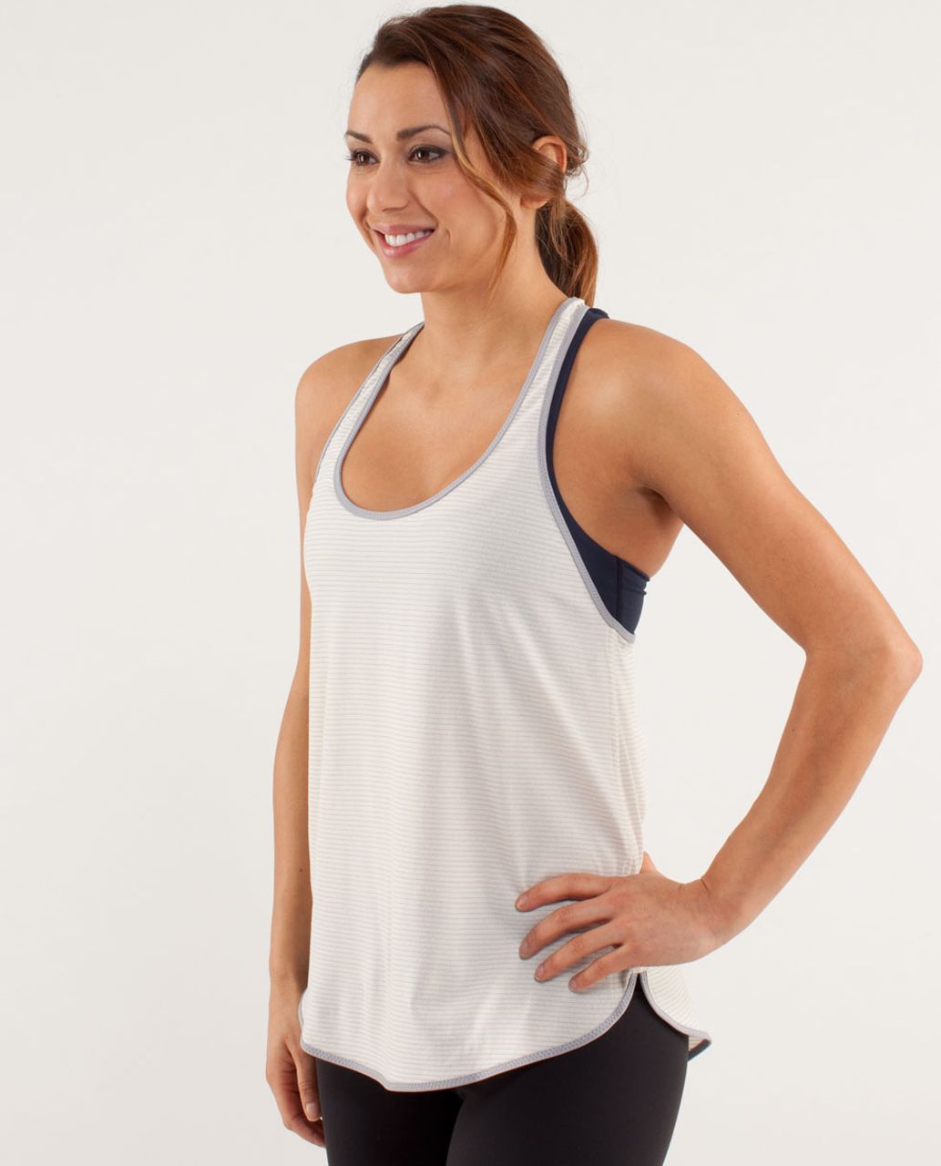 Lululemon 105 F Singlet - Polar Cream / Silver Slate