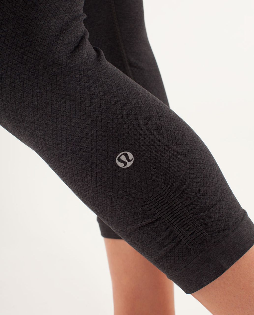 Lululemon Ebb And Flow Crop II - Deep Coal