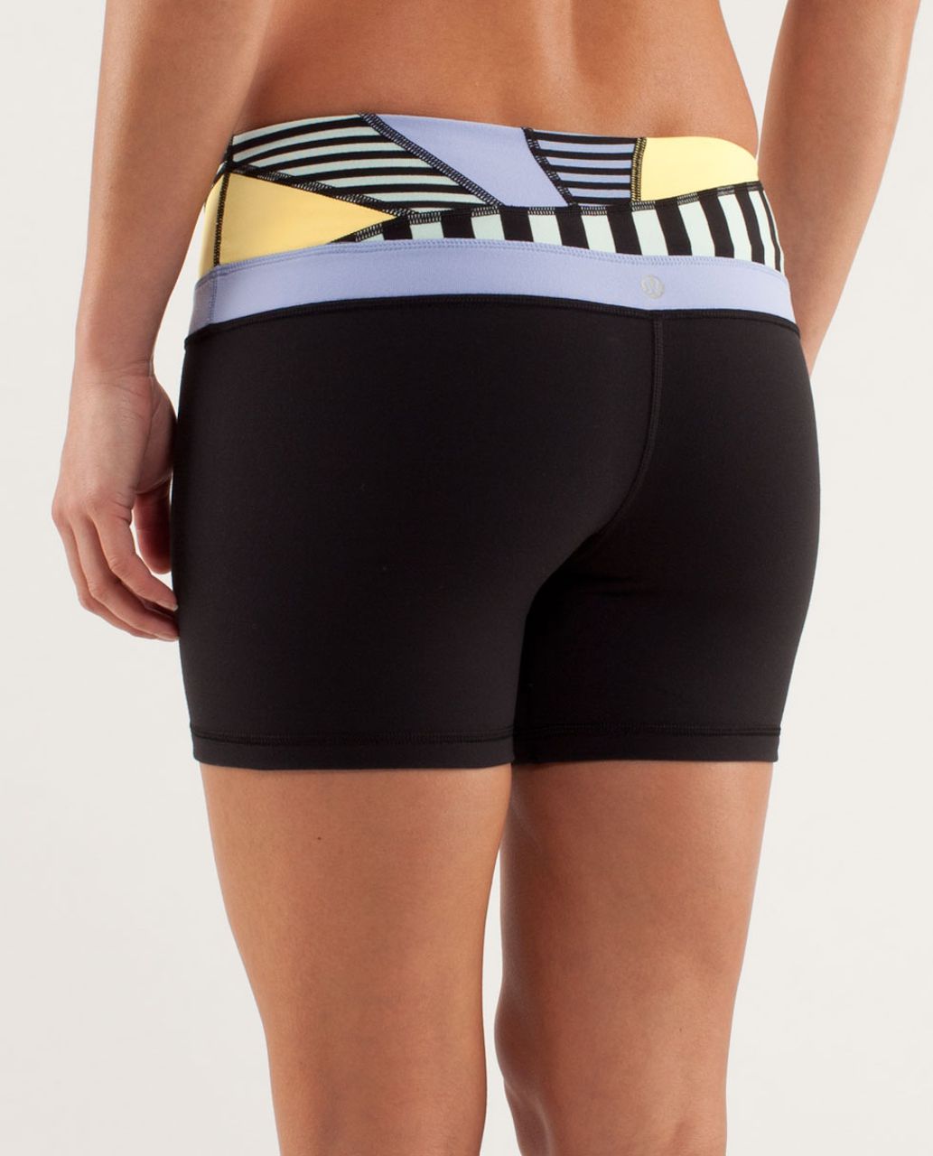 Lululemon Reverse Groove Short (Regular) - Black / Quilting Winter 15 / Polar Haze