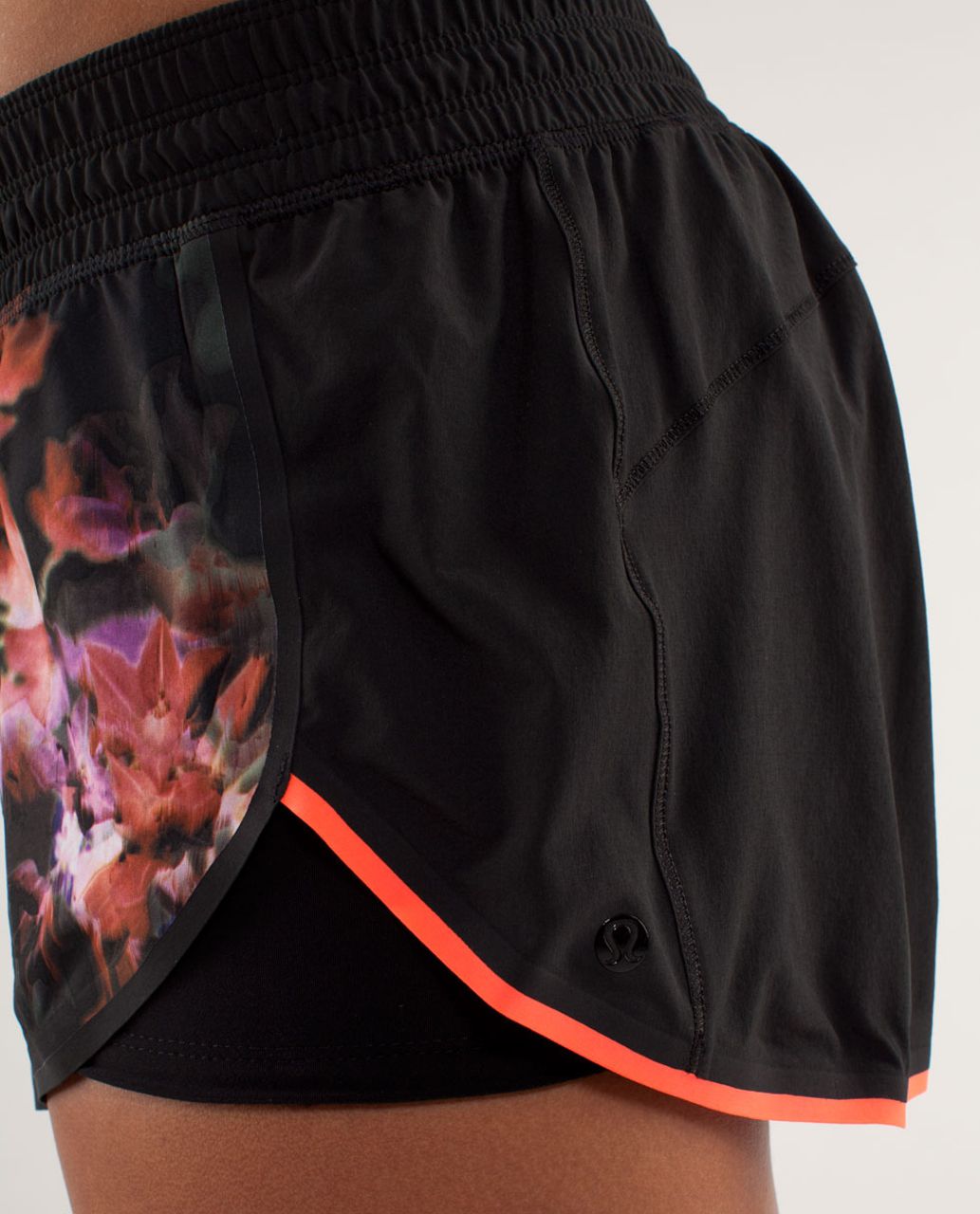 Lululemon Pump It Up Short - Spring Has Sprung Multi / Black