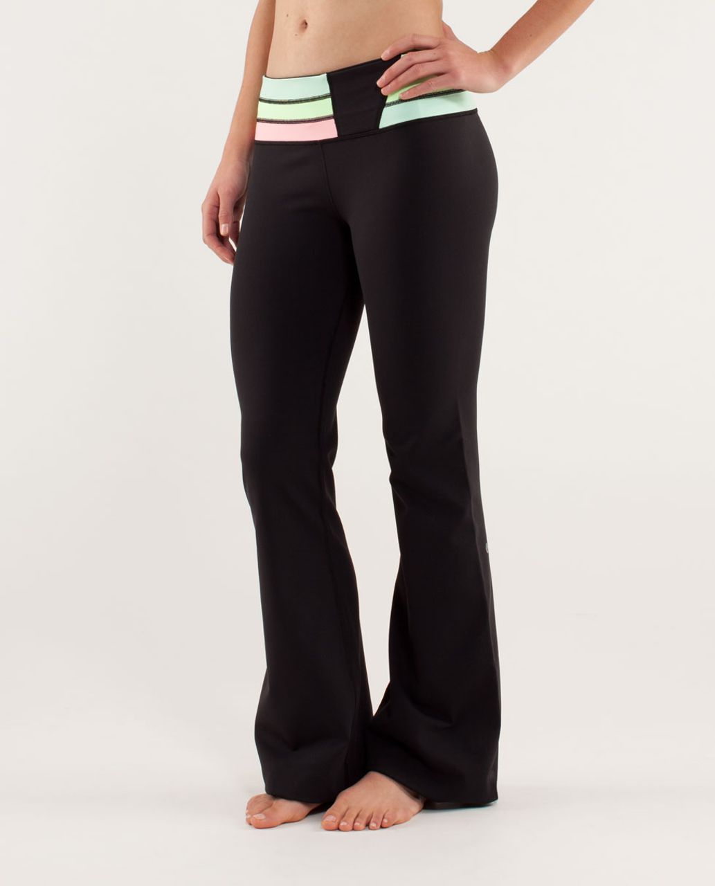 Lululemon Groove Pant *New (Regular) - Black / Quilt Spring13 7