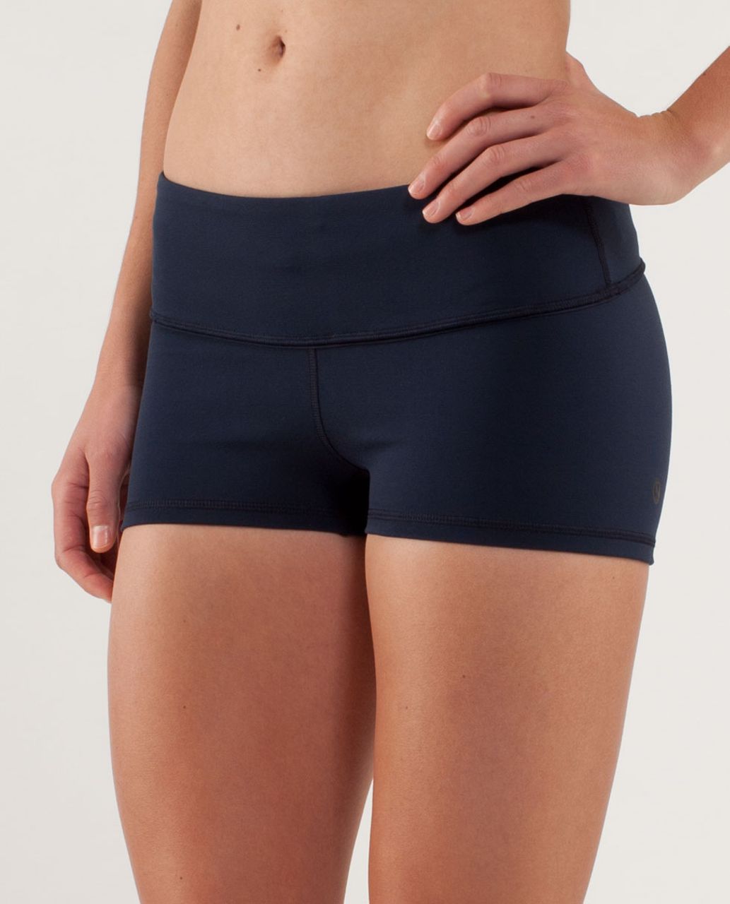 Lululemon Boogie Short *Silver - Inkwell