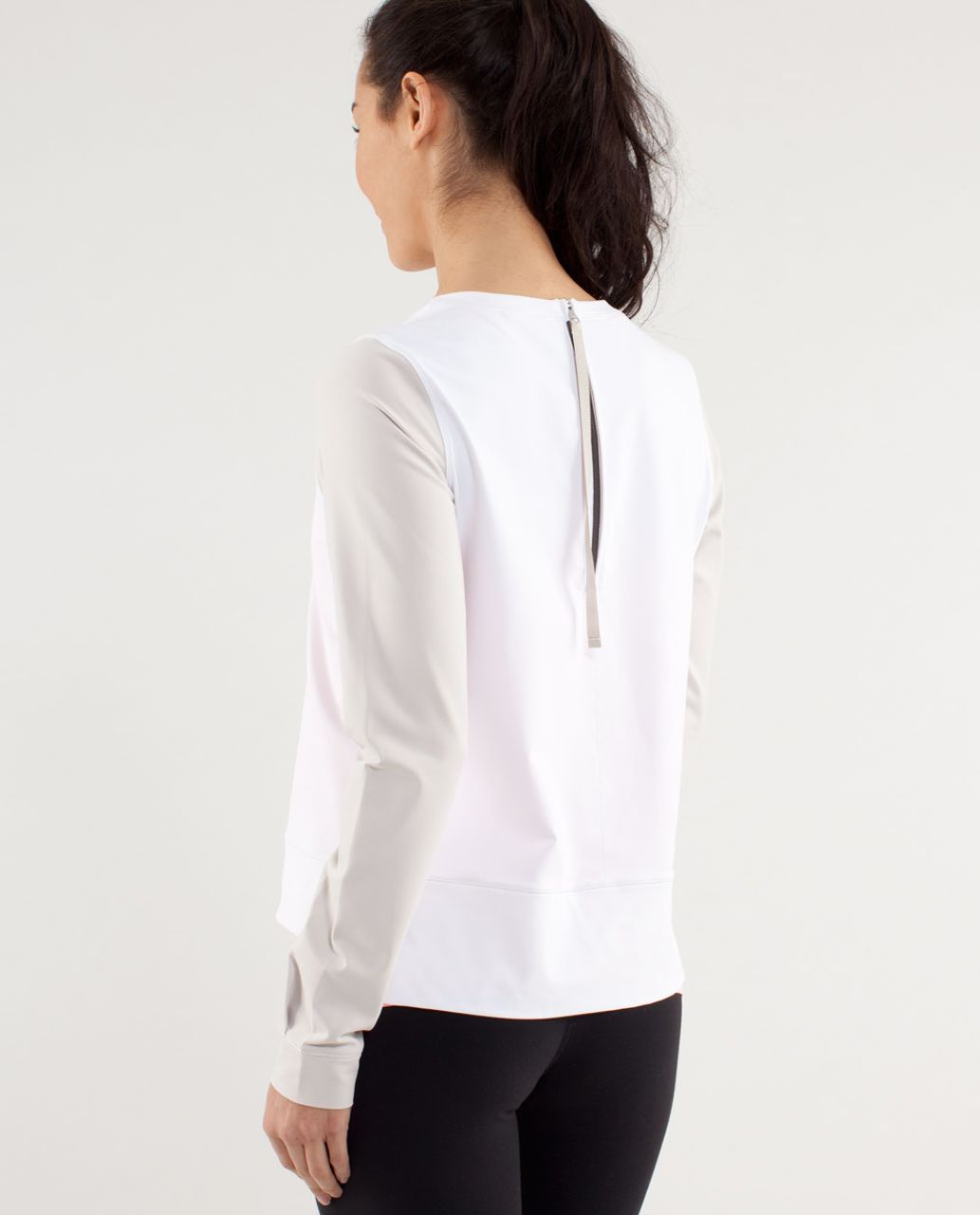 Lululemon Run:  Warm Up Crew - White / Dune