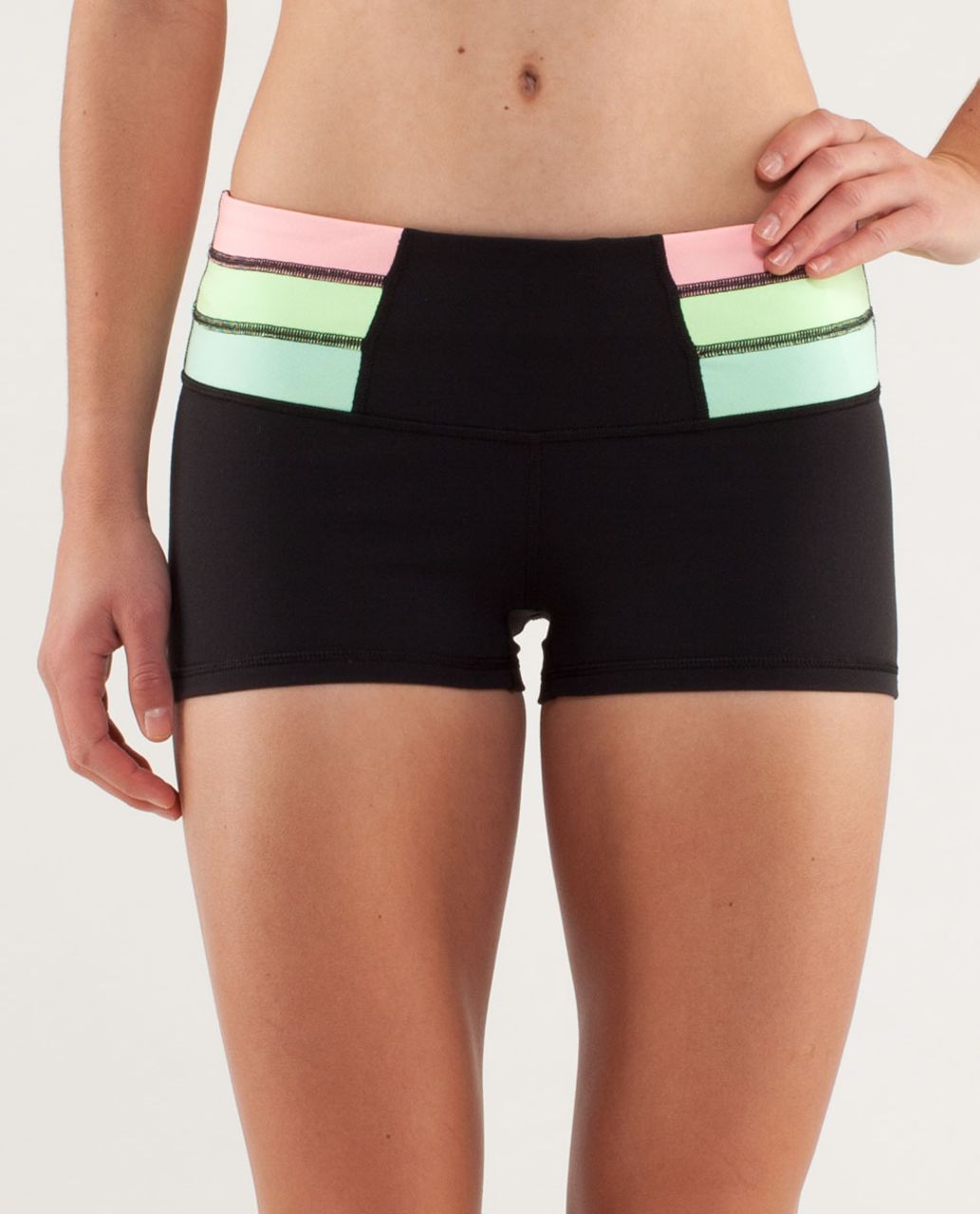 Lululemon Boogie Short - Black / Quilt Spring13 4 - lulu fanatics