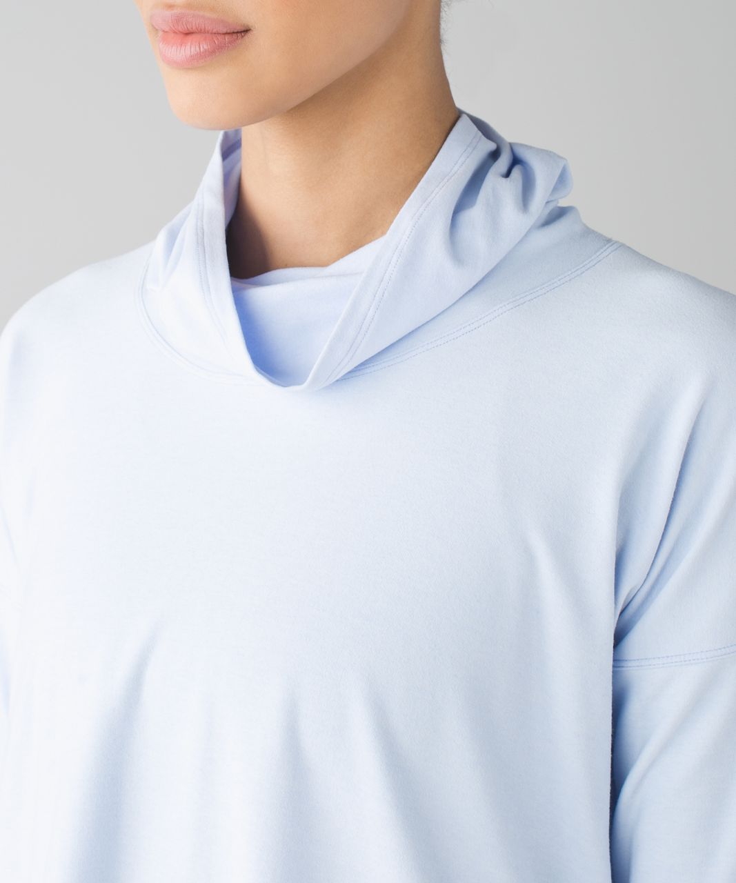 Lululemon On The Move Long Sleeve - Heathered Chalk